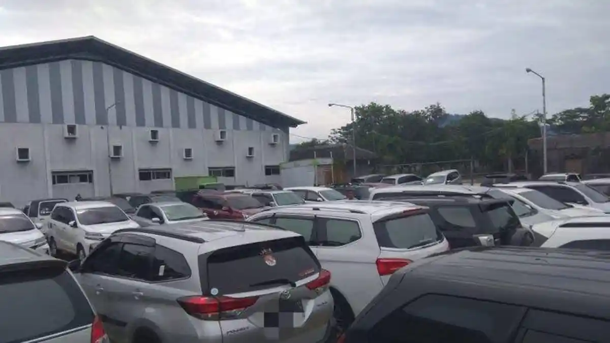 Jakarta PSBB Lagi, Ini Tips Rawat Mobil saat Terparkir Lama