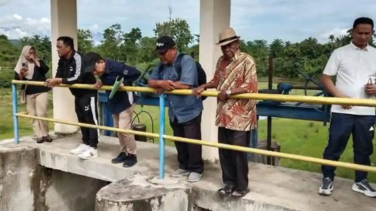 Ribuan Hektare Sawah Kering, Bupati Luwu Cari Solusi di Bendung Radda
