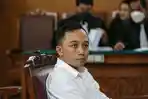 ricky-rizal-bacakan-pledoi-mengaku-ditekan-ferdy-sambo-soal-skenario-bohong-kematian-brigadir-j.jpg