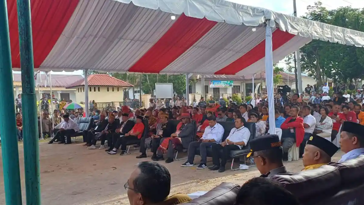 Karutan Sidikalang Hadiri Rapat Pleno Penetapan Nomor Urut Paslon Bupati dan Wabup di KPU Dairi