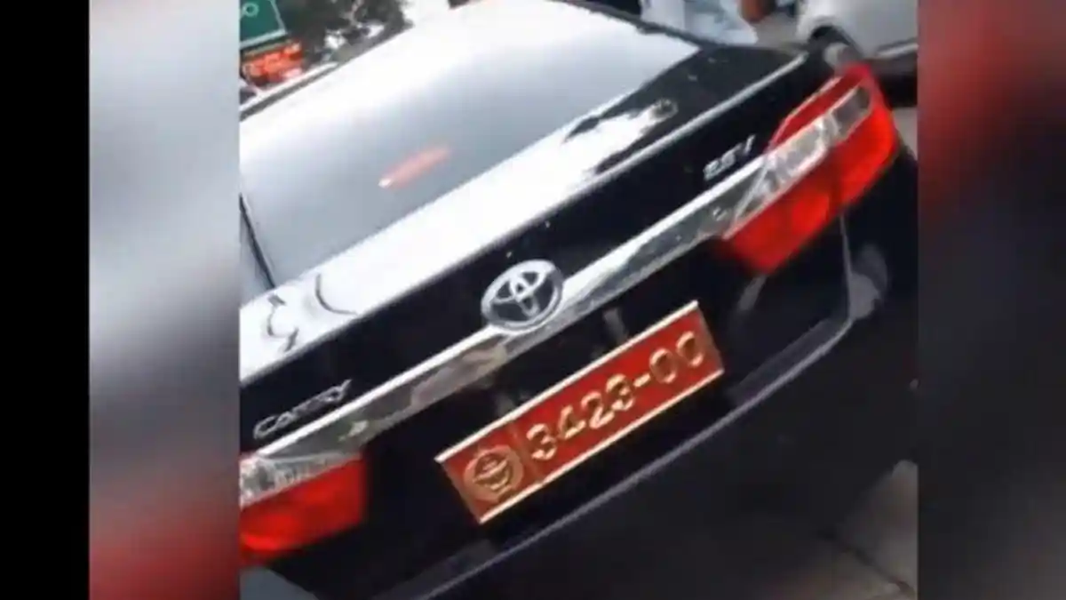 Viral Video Wanita Pamer Mobil Dinas Suami yang Ternyata Bodong, Mabes TNI Langsung Bertindak
