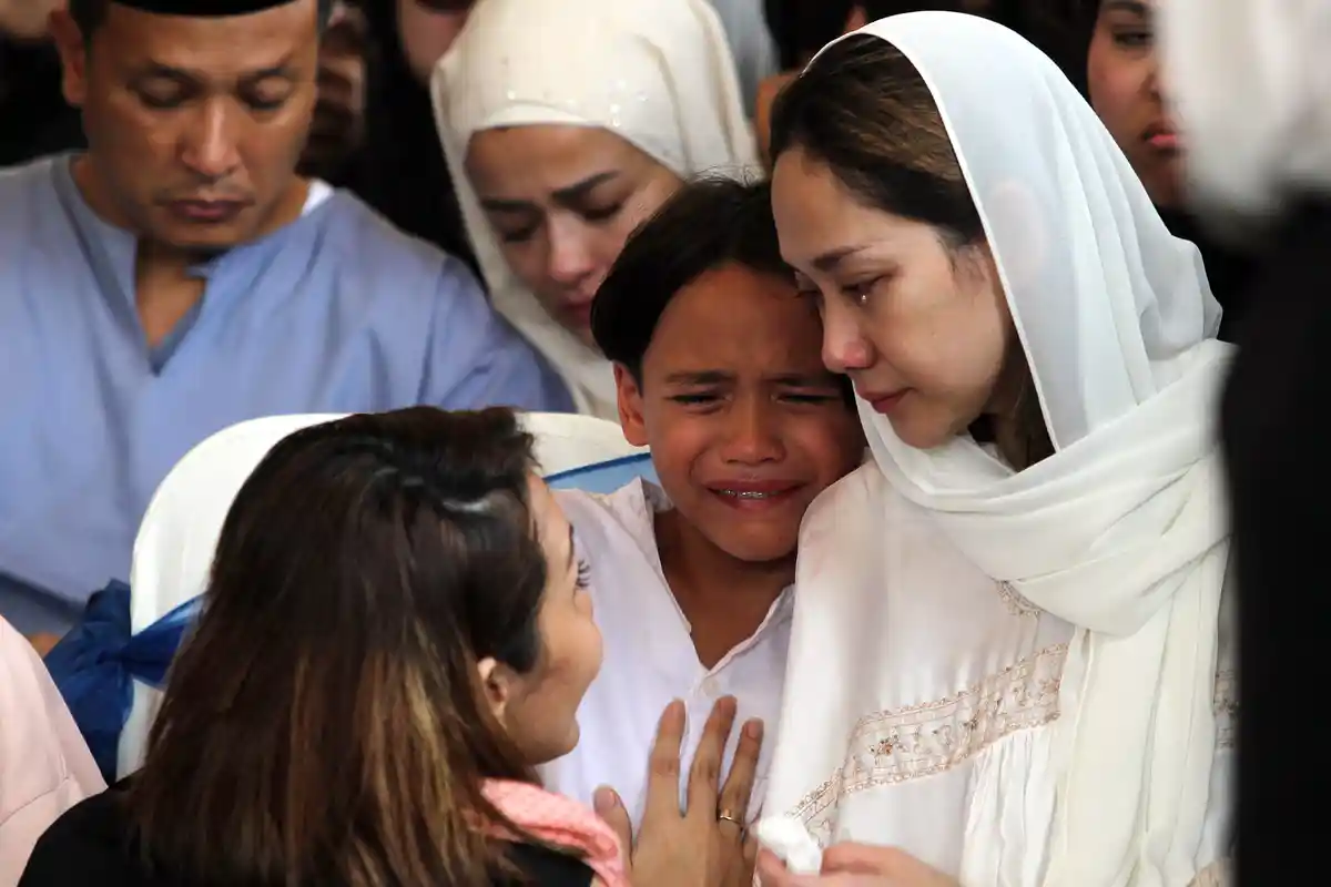 Merasakan Kesedihan Noah Ditinggal Ashraf Sinclair,Anak Wulan Guritno Menangis, Minta Temui Anak BCL
