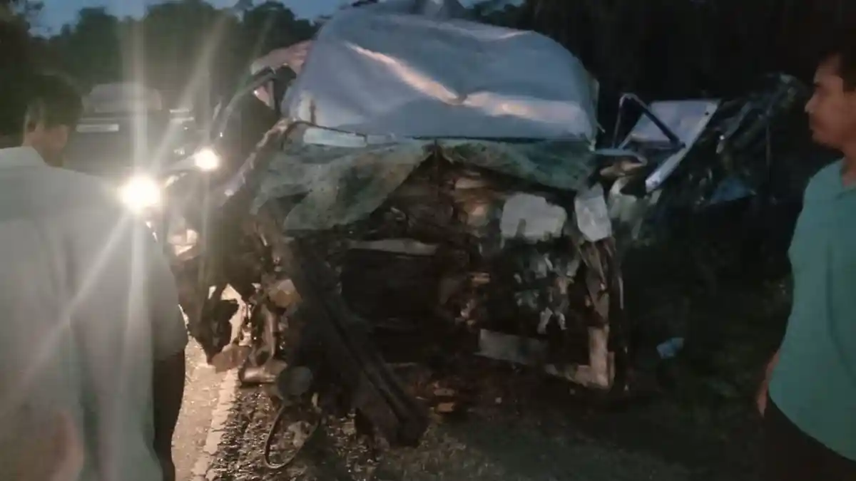 BREAKING NEWS - Empat Kendaraan Terlibat Tabrakan Beruntun di Aceh Tamiang
