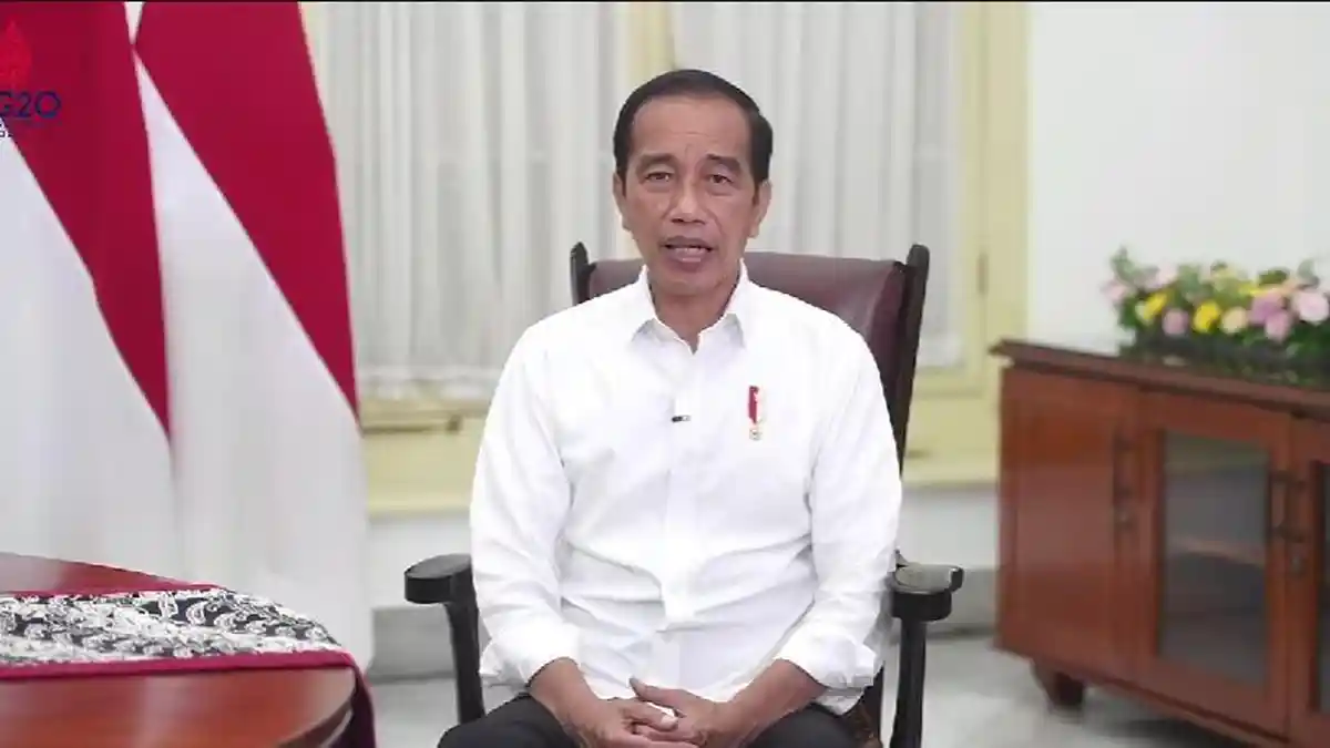 Omicron Melonjak, Jokowi Imbau Masyarakat Kembali Terapkan Work From Home
