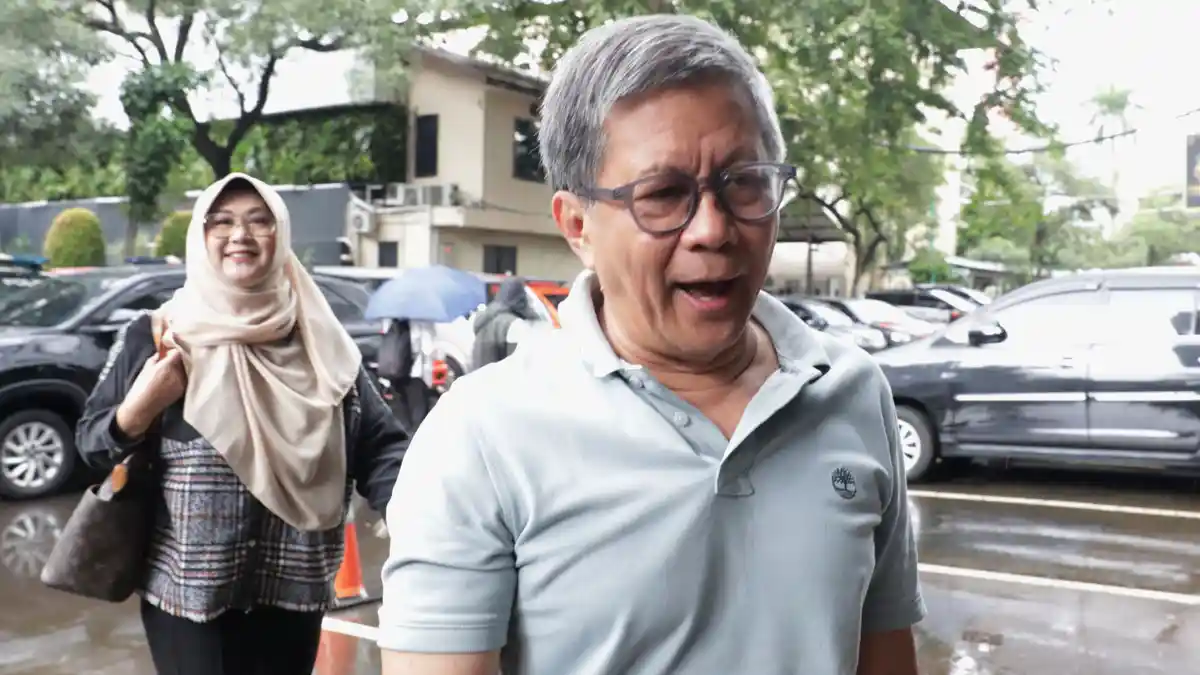 Rocky Gerung Dicecar 10 Pertanyaan Soal Metodologi Penelitian Dokter Tifa