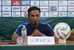Charis-Yulianto-Coach-PSCS-Cilacap-1.jpg