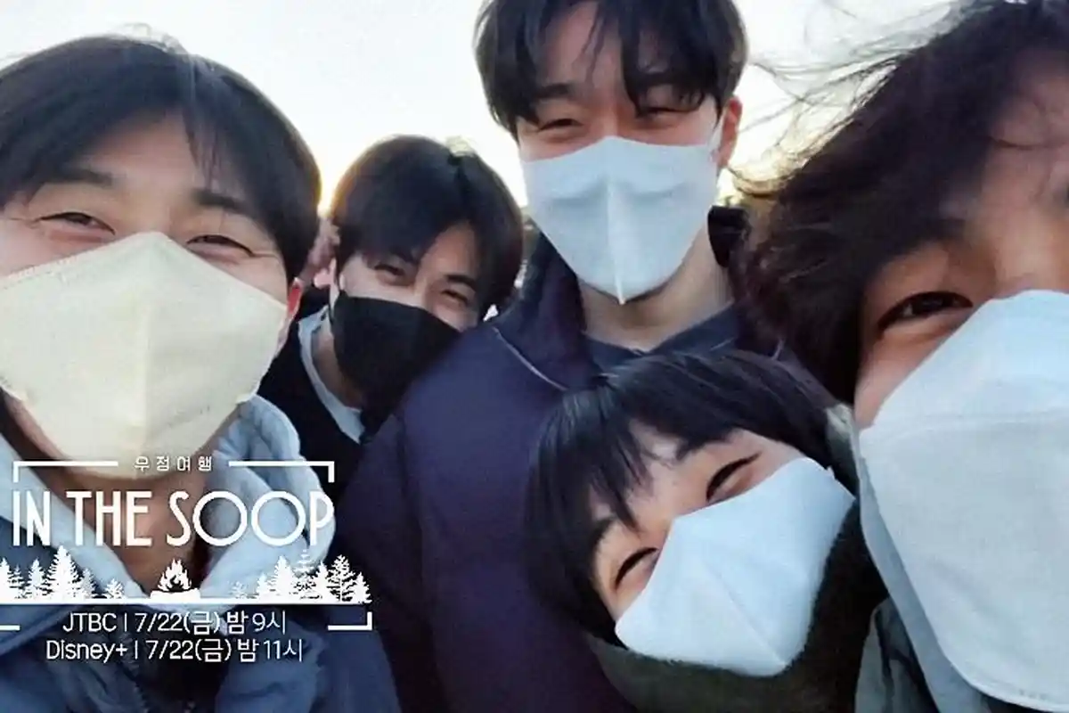 V BTS Menangis di In The Soop Friendcation Ada Park Seo Joon, Park Hyung Sik, Choi Woo Sik & Peakboy