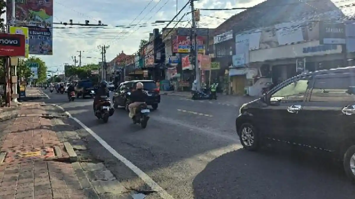 Satlantas Polres Buleleng Copot Kamera ETLE di Kampus Bawah, Ini Alasannya