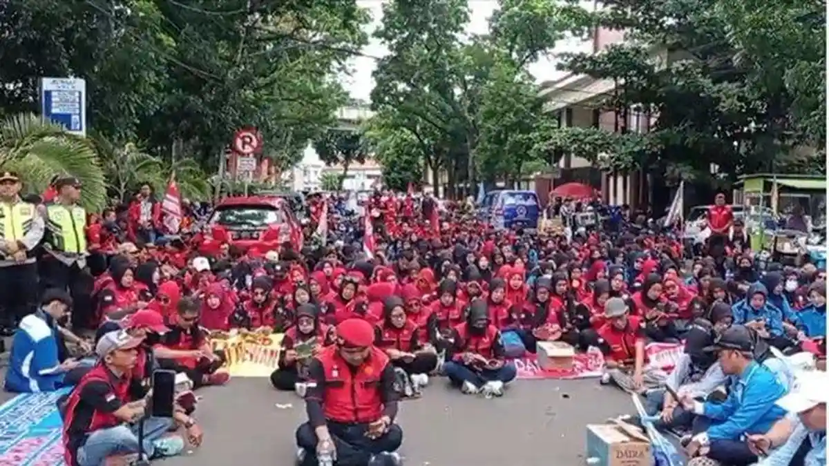 Buruh Tuntut Revisi UMSP, Ribuan Pekerja Peringati Mayday di Sumsel