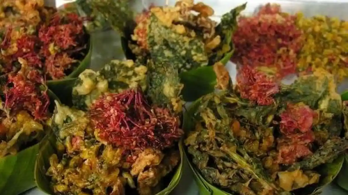 Pernah Cicipi Kembang Goreng? Yang Penasaran Rasanya Wajib Berkunjung ke Pulau Ini nih!