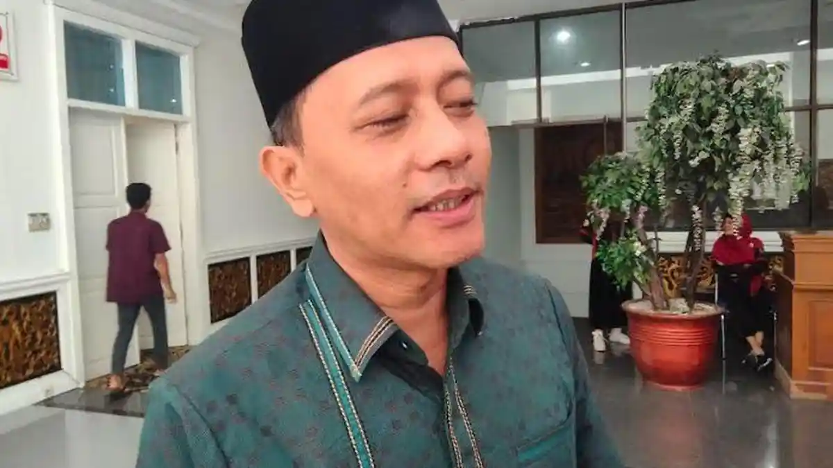 DPRD Provinsi Jambi Minta Pemprov Tekankan Pengusaha Bahan Bakar Lapokan Hasil Pajaknya