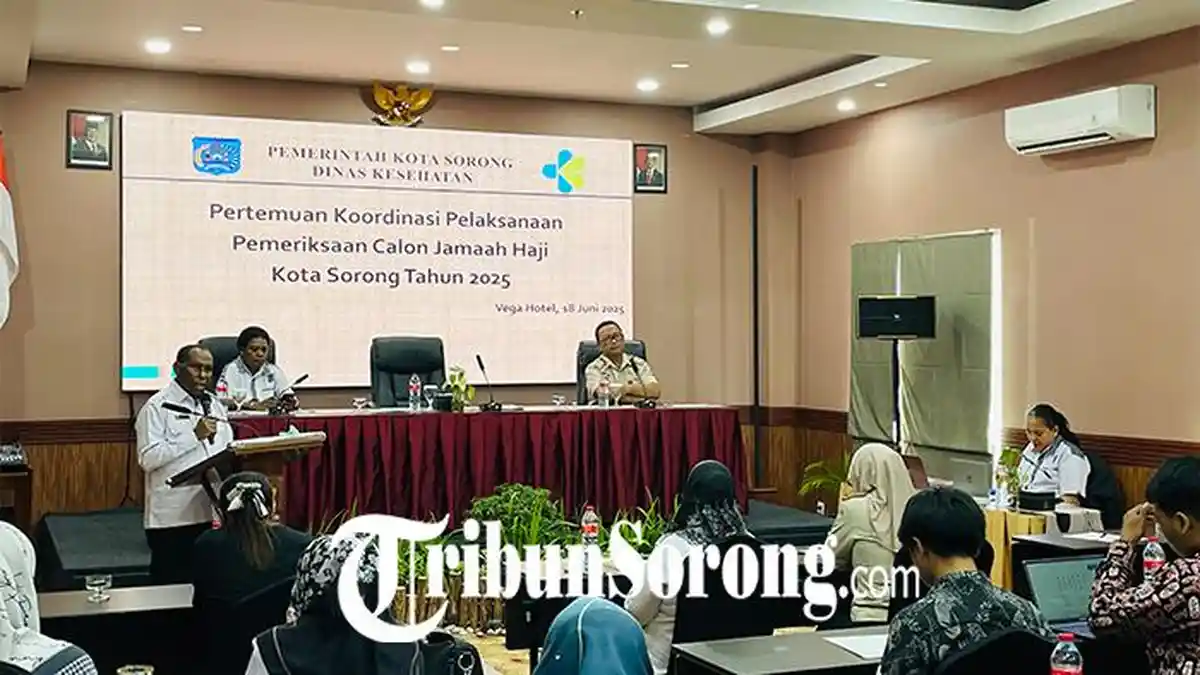 Dinkes Kota Sorong Evaluasi Pemeriksaan Kesehatan Haji 2025
