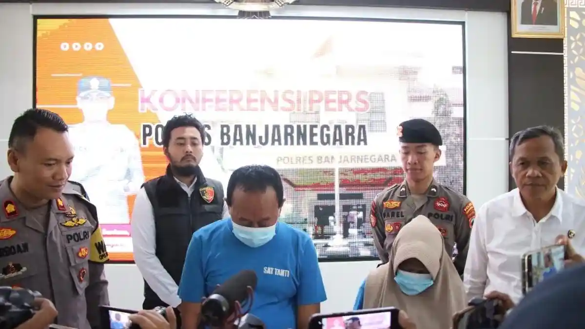 Kakek dan Nenek Pencopet Beraksi Saat Ribuan Pengunjung Nikmati Hiburan DCF