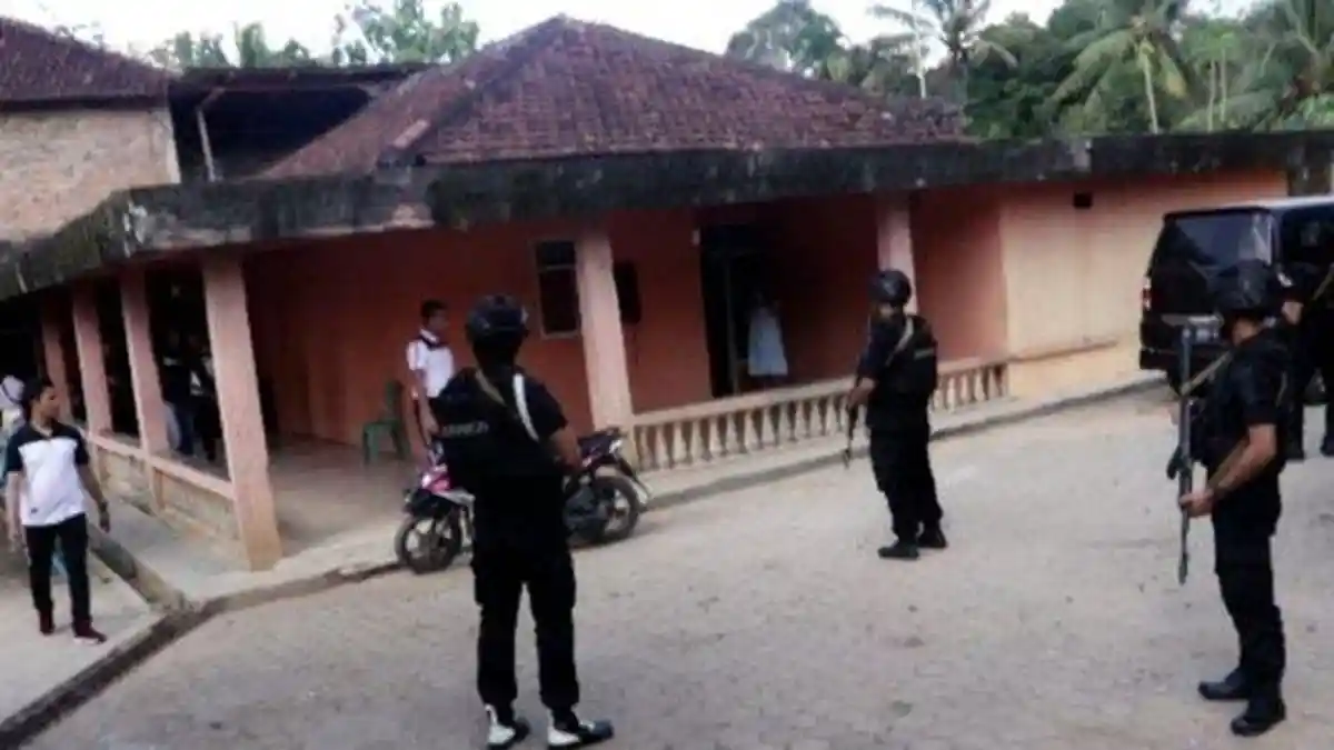 Gara-gara Jalan Rusak, Mantan Kades Sandera Sopir dan Kernet Truk, Minta Uang Tebusan Rp 10 Juta