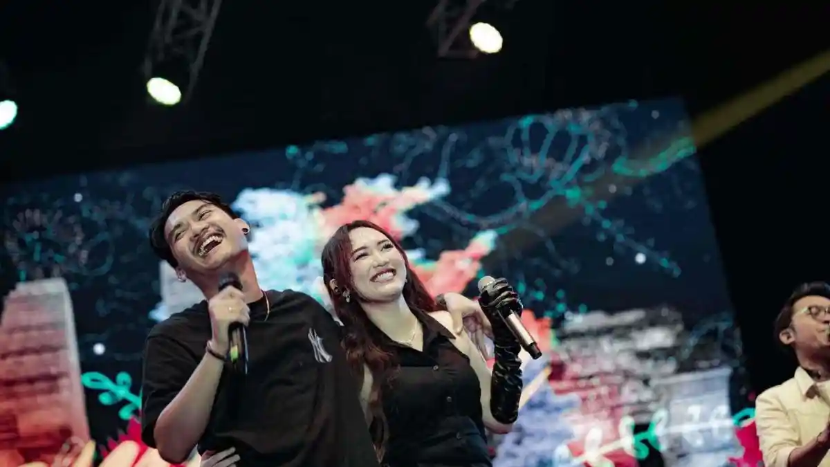 Happy Asmara dan Gilga Sahid Duet di Lagu Galau 'Wegah Tukaran'