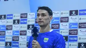 jabar/derico-Barba-dalam-konferensi-pers.jpg