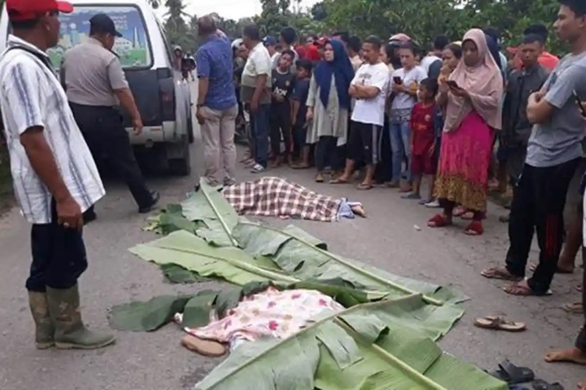 Kecelakaan Maut Tadi Malam, 2 Orang Pengendara Tewas, Pemotor Ngebut Tabrak Beat di Persimpangan