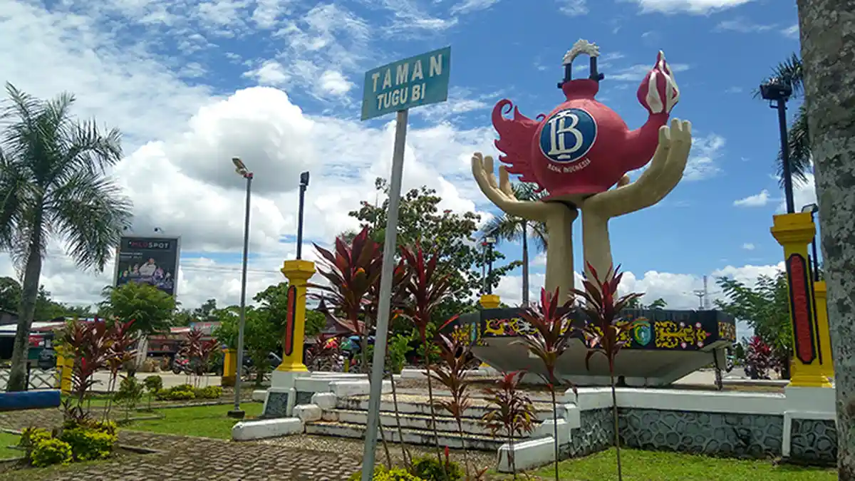 Dibangun Sejak 1994, Inilah Tugu BI Ikon Kabupaten Sintang 