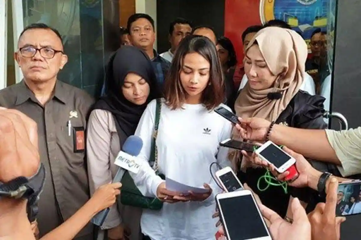 Semakin Jelas! Sosok Pengusaha yang Pesan Vanessa Angel Berinisial R dan Berusia 45 Tahun