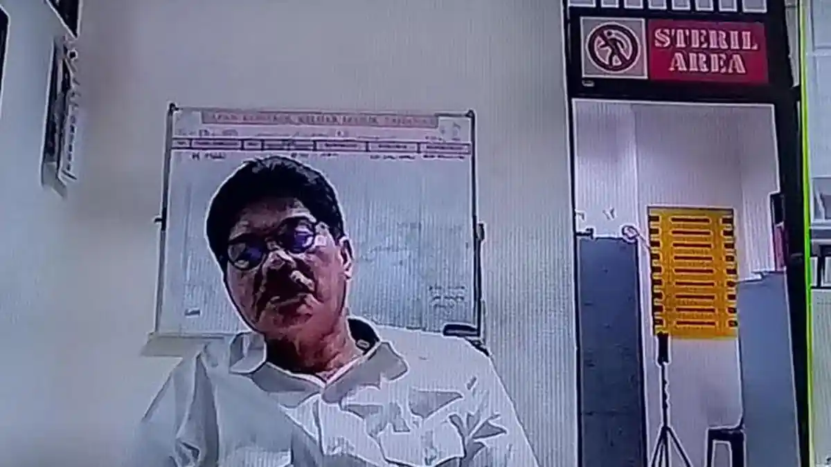 BREAKING NEWS - Korupsi DAK, Eks Kadispendik Jatim Divonis 7 Tahun Penjara dan Denda Setengah Miliar