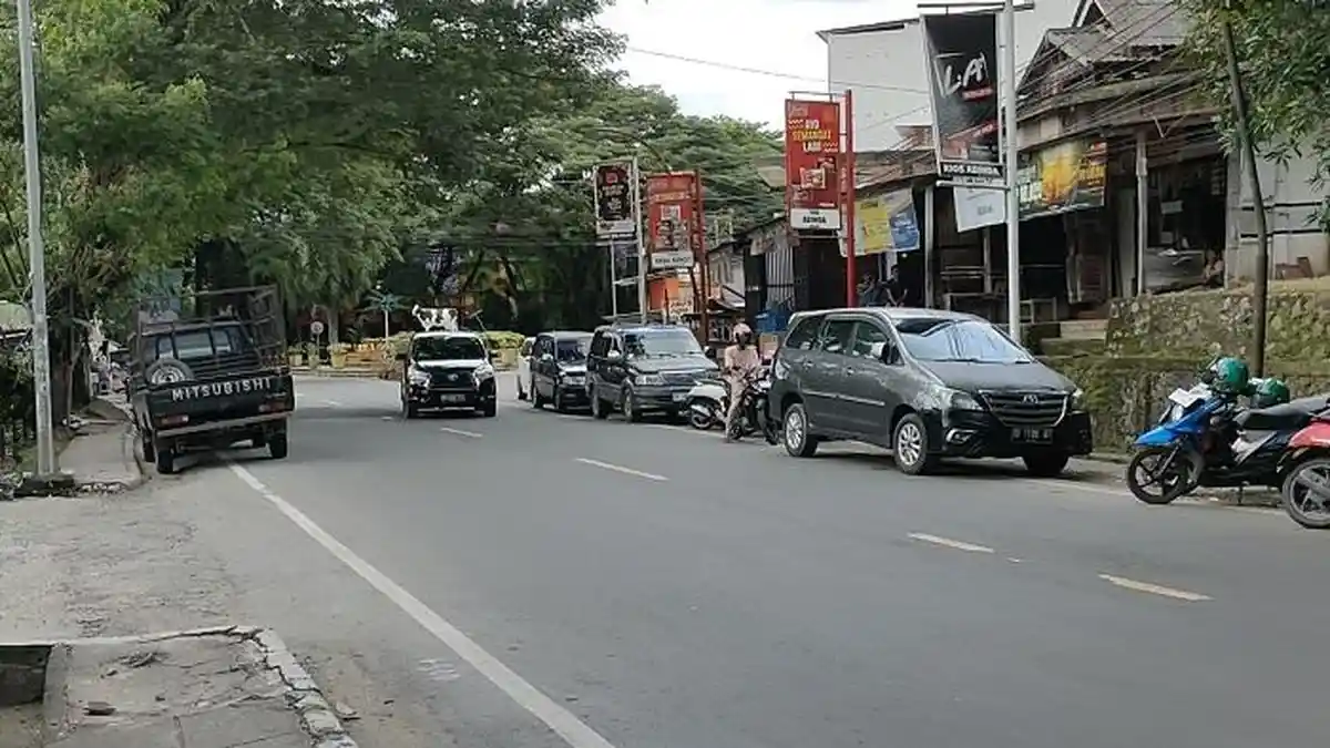 Wacana BBM Subsidi Dihapuskan, Sopir Enrekang Khawatir Tarif Angkutan Naik