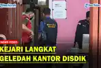 Penyidik-Kejari-Langkat-Geledah-Kantor-Dinas-Pendidikan-Langkat.jpg