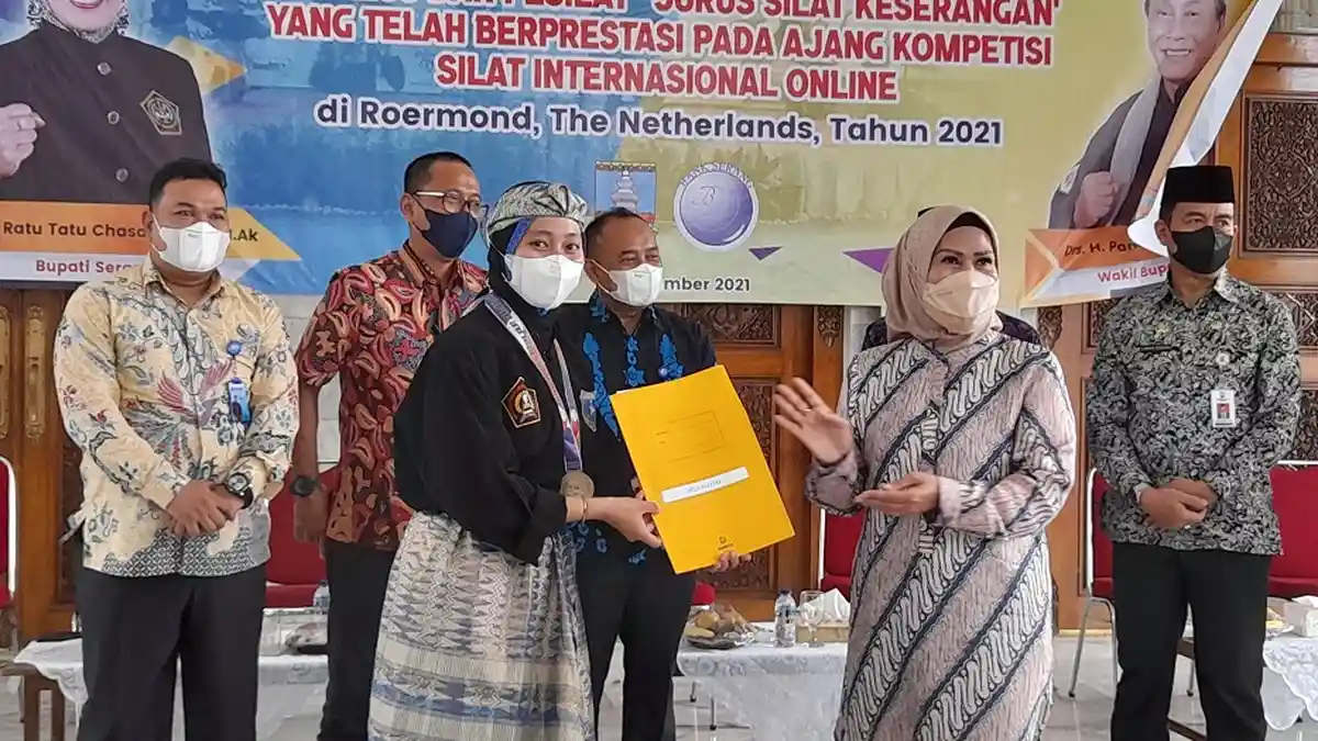 Perumus dan Pesilat Jurus Silat Kaserangan Raih Best of the Best Kompetisi Internasional