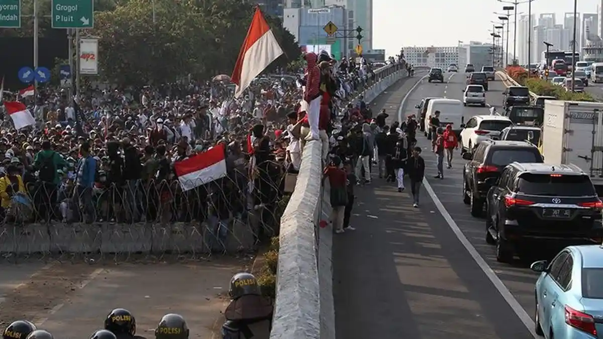 Agara Larang Pelajar Demonstrasi   