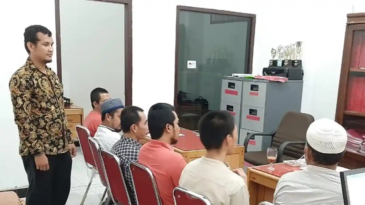 Sidang Tambang Emas Ilegal di Nagan Raya via Vidcon, Suid Cs Terancam Penjara 10 Tahun