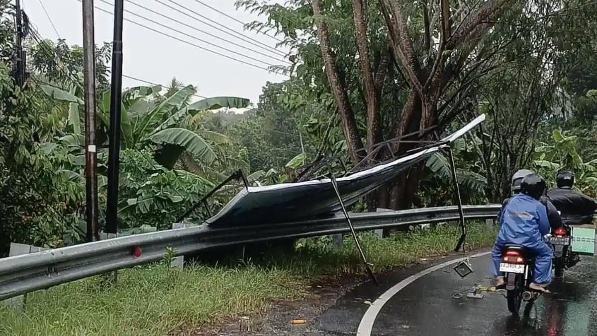 Cuaca Ekstrem Landa Tiga Wilayah DIY, Kerusakan Terbanyak Terjadi di Bantul