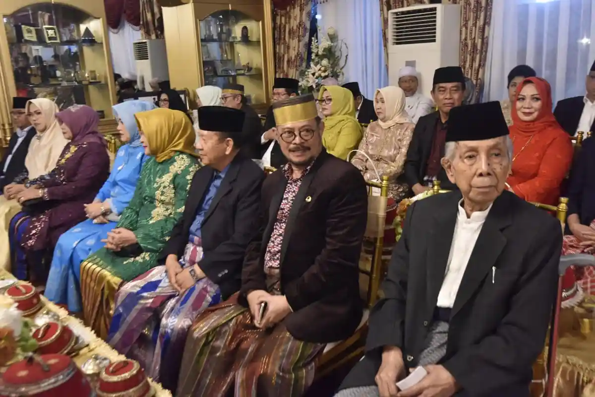 Jarang Terjadi! Acara Malam Mappacci Putra Nurdin Abdullah, Pertemukan SYL dan Amin Syam - 09012019_nurdin.jpg