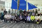 EVENT-LARI-Foto-bersama-usai-serah-terima-bendera-DiscoveRun-2025.jpg