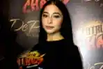 Nikita Willy Perankan Rossa di Film Total Chaos