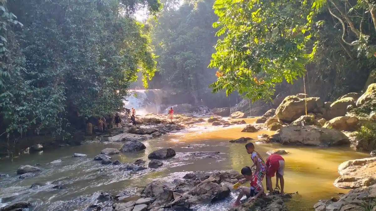 Air Terjun Pungki Keruh Diduga Akibat Aktivitas Ilegal, Warga Minta Pemerintah Bertindak