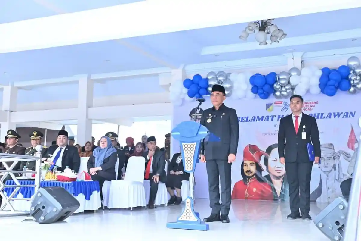 Upacara Hari Pahlawan ke-80, Gubernur Anwar Hafid Tekankan Pentingnya Nilai Perjuangan