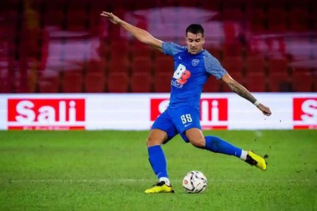 Mengenal Chechu Meneses: Palang Pintu yang Buat Barito Putera Tak Sungkan Duplikat Persib Bandung