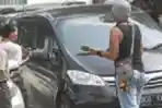 pengamen-jalanan_20210408_182525.jpg