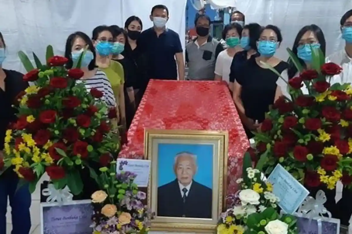 Kakeknya Meninggal Dunia, Ahok Kebanjiran Ucapan Belasungkawa di Instagram