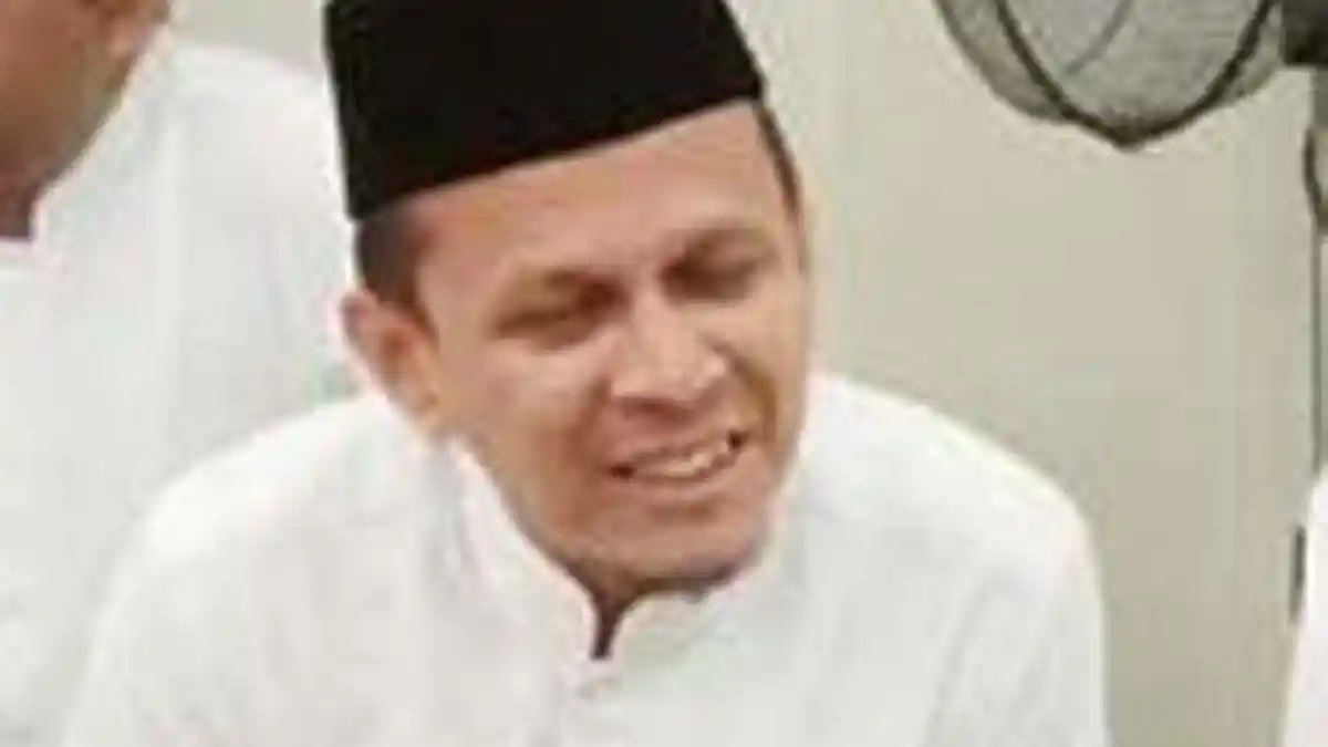 Latih Diri untuk Memperbaiki Akhlak