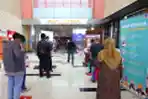 pusat-grosir-cempaka-mas-mulai-beroperasi-kembali_20210804_174112.jpg
