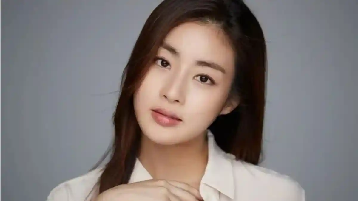 13 Rekomendasi Drama Korea Terbaru Kang Sora, Ada Drakor Romantis Can We Be Strangers