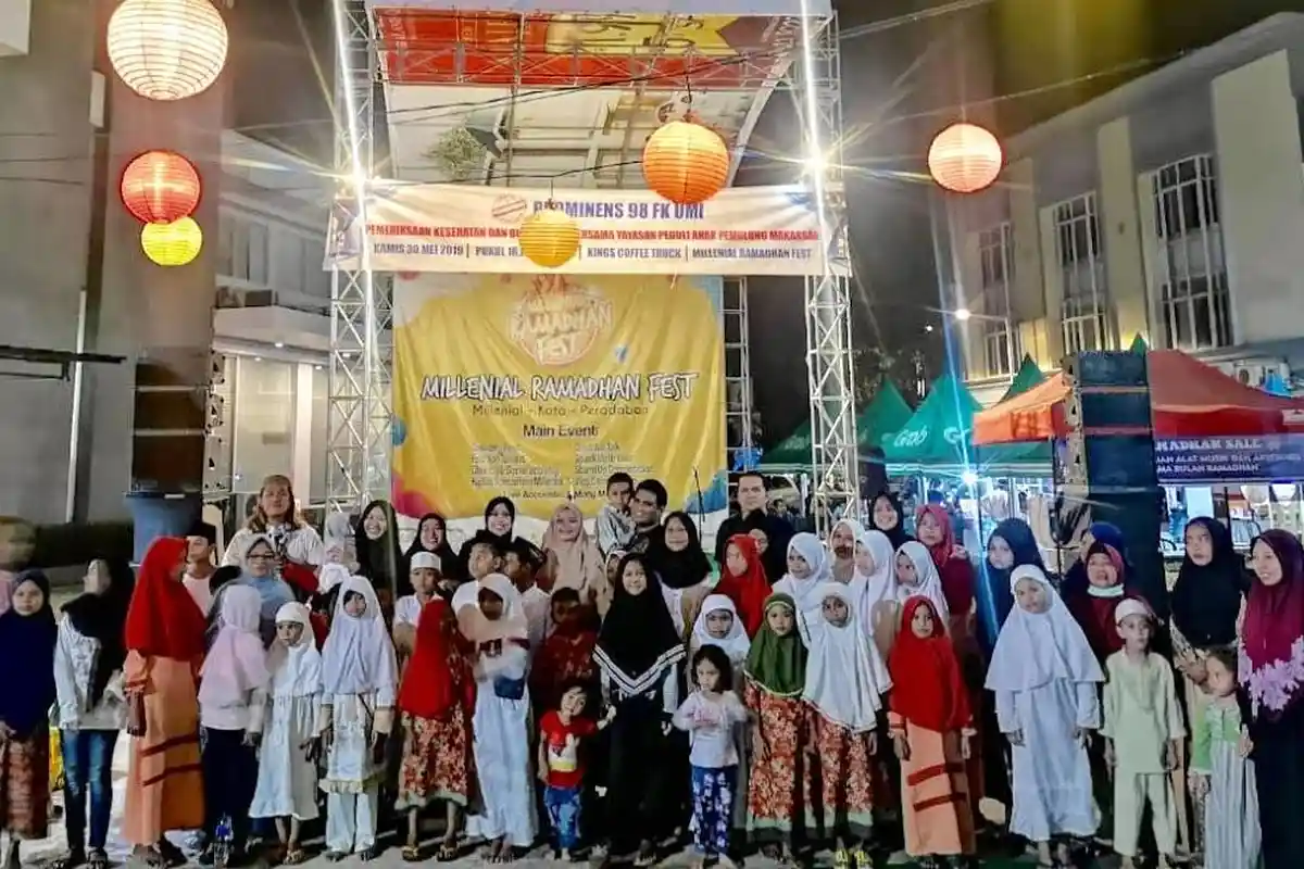 Prominens 98 FK UMI Gelar Pemeriksaan Kesehatan Gratis untuk Pemulung