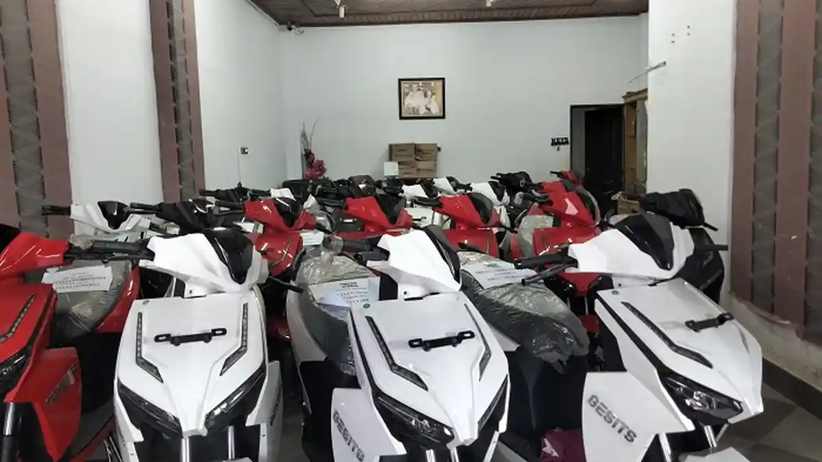 Motor Listrik 'Gesits' Karya Anak Bangsa Siap Mengaspal di Sultra, Bakal Diluncurkan Gubernur