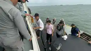 Tiga-orang-Anak-Buah-Kapal-ABK-KM-Tembisan-Agensi.jpg