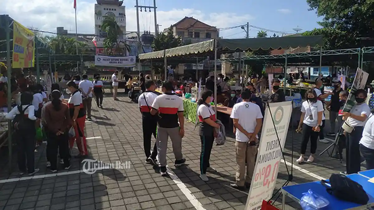 Jelang Galungan, Pemkab Gianyar Siapkan Pasar Gotong Royong