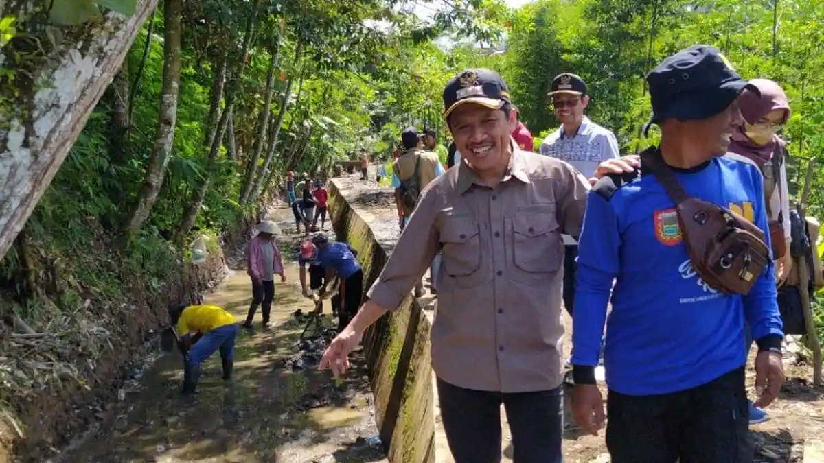 Bupati Afif Apresiasi Padat Karya DPUPR Wonosobo Senilai Rp500 Juta untuk Tanggulangi Inflasi