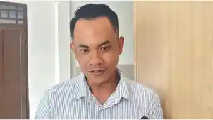 Ray-Suryadi-Arsyad-saat-ditemui-di-Gedung.jpg
