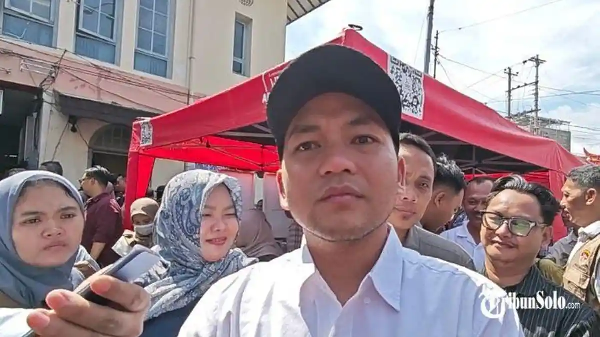 Ruang Publik di Solo Ternodai Aksi Mesum Pasangan Muda, Wali Kota Respati Prihatin