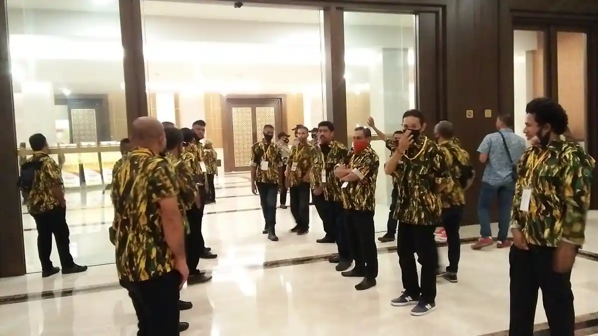 Sulitnya Peserta Memasuki Arena Musda Golkar Sulsel di Hotel Sultan Jakarta