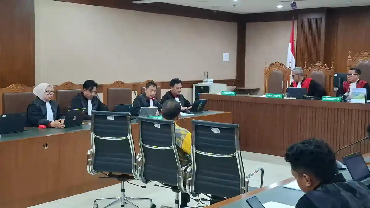Peserta Sidang Chromebook Tertawa Saat Ahli Audit Minta Jaksa Jawab Pertanyaan Soal Kerugian Negara